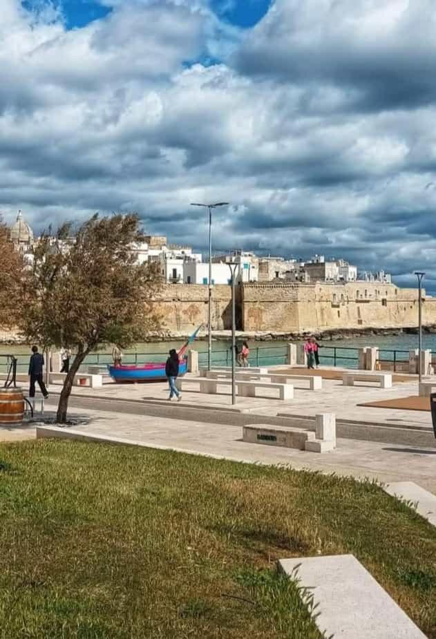 Casa Santa Caterina 32 Apartment Monopoli Ngoại thất bức ảnh